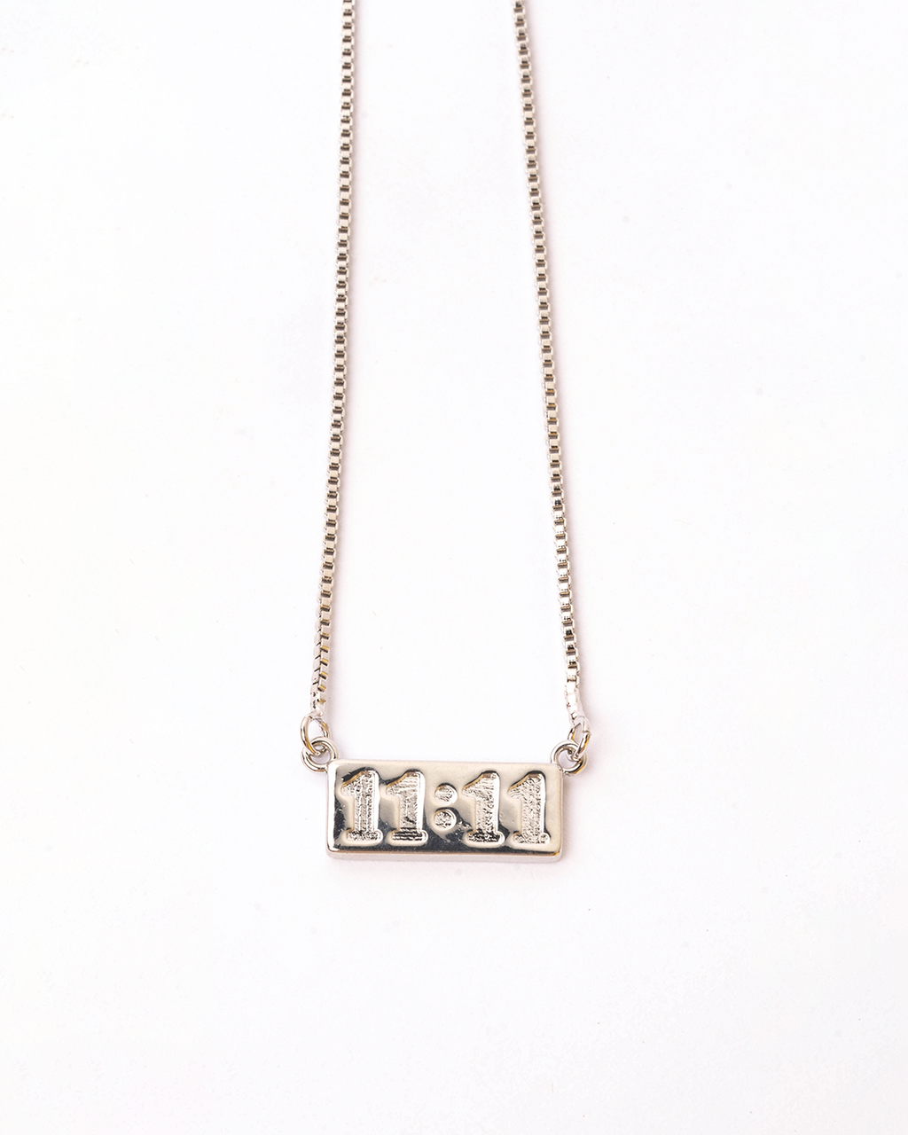 Collar 11:11 plateado