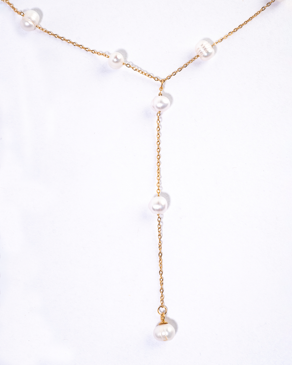 Collar cascada
