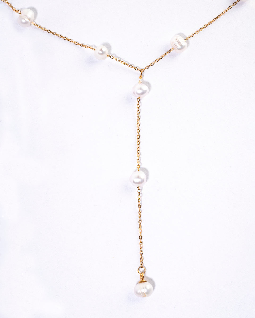 Collar cascada