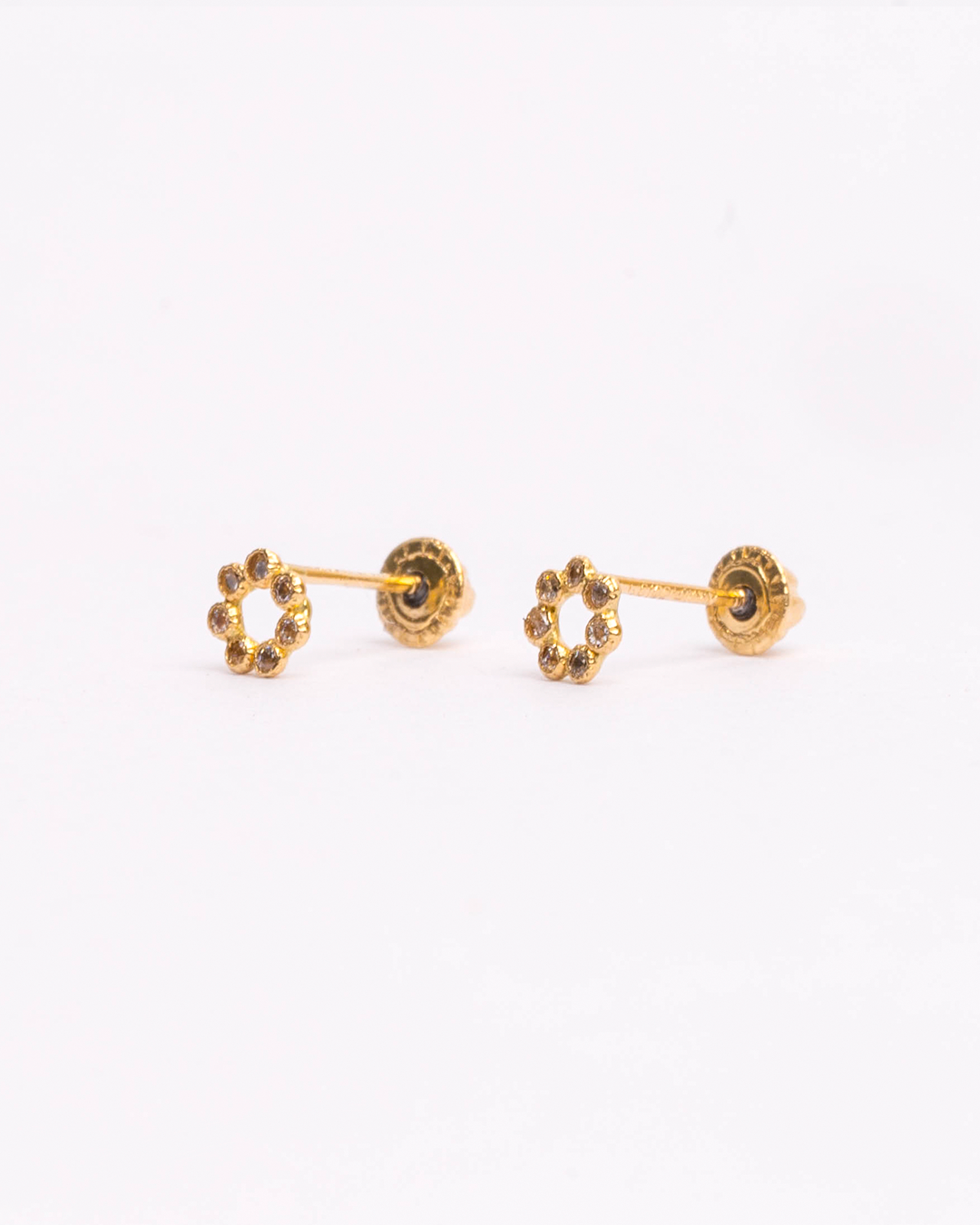 Broquel Círculo 14K