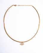 Collar golden eye