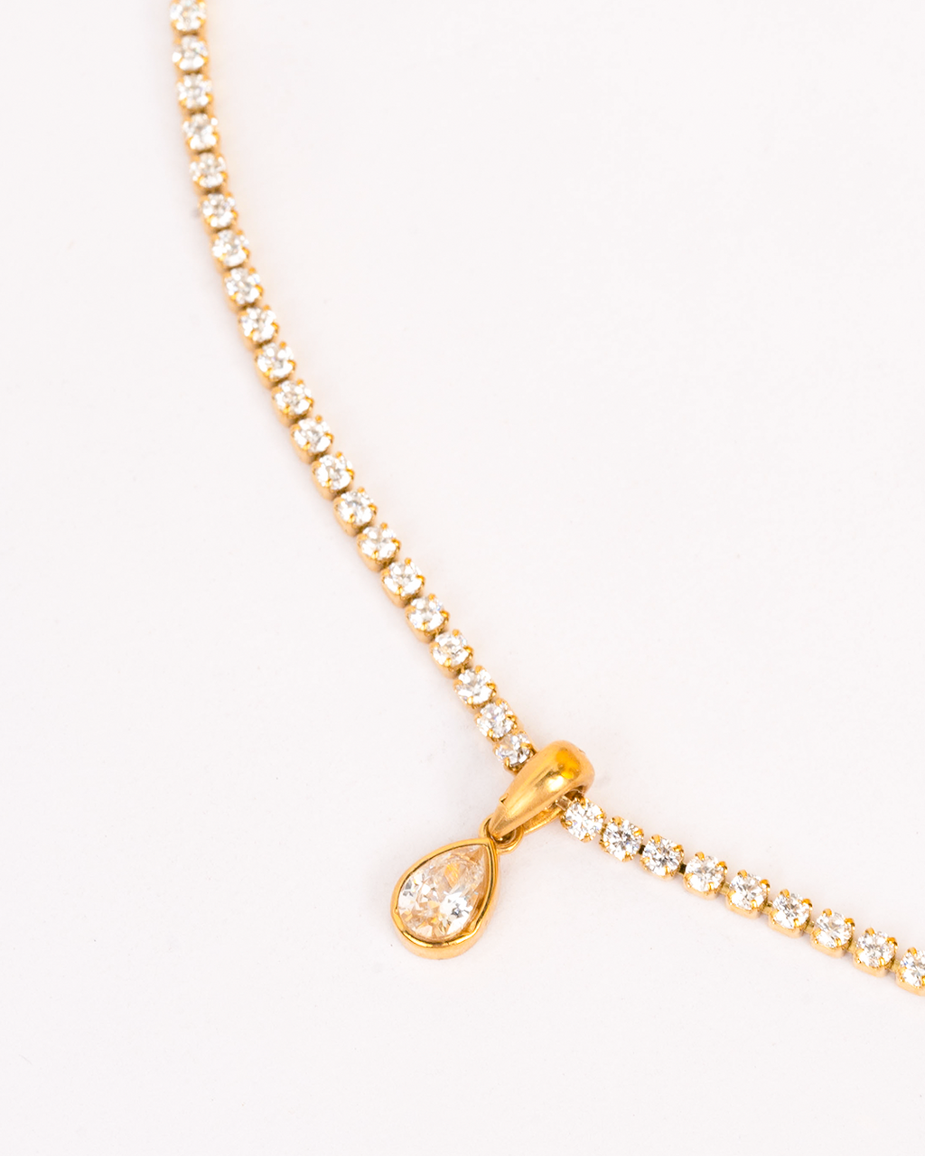 Collar brillo con gota