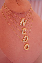 Collar Inicial Globo